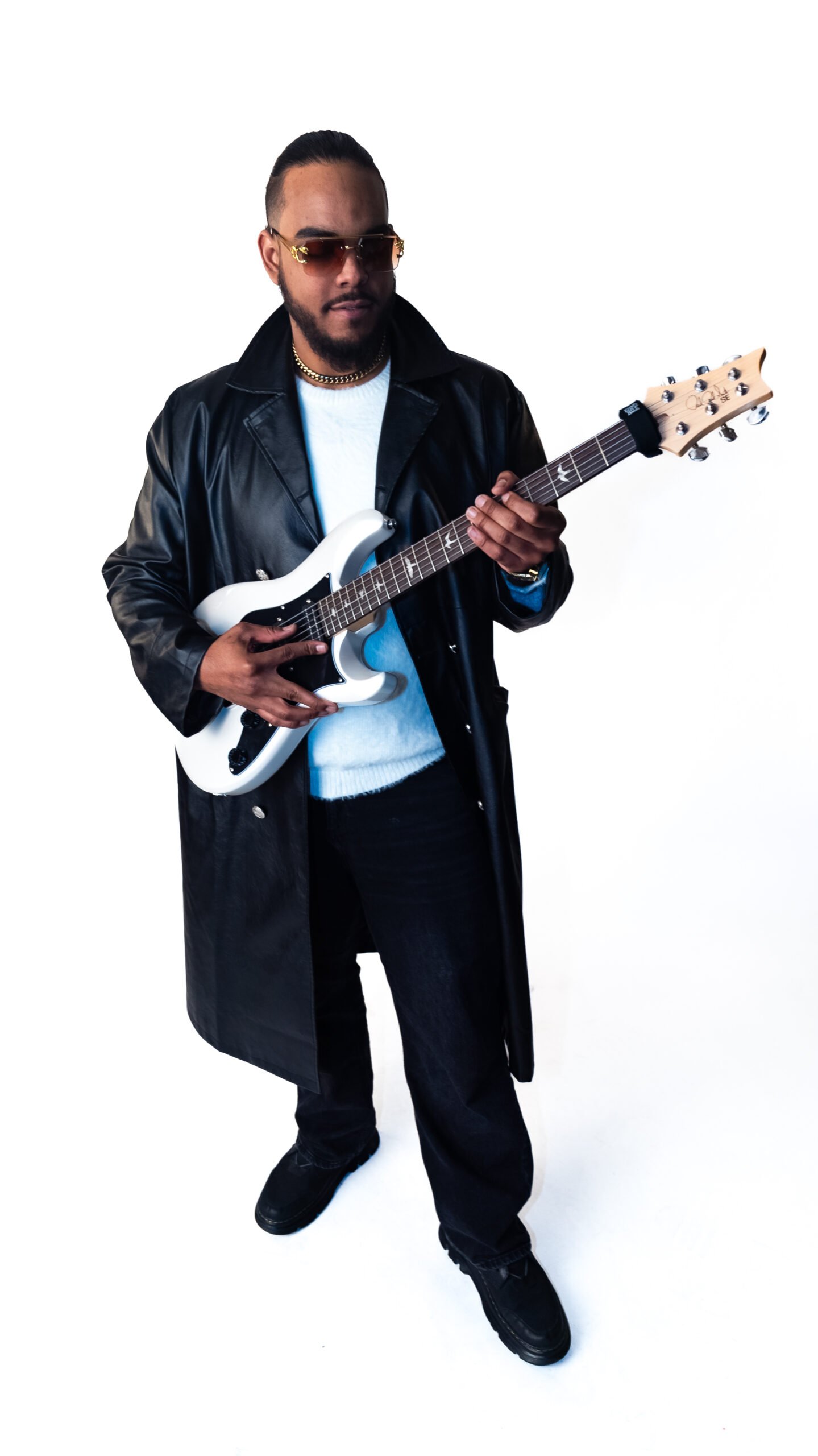 SilkGuitar 2 Anders Reyes, better known by his stage name “Silk”, is the band’s guitarist, bringing his unique blend of jazz fusion, R&B soul, and alternative influences to the band’s sound. Born and raised in the Bronx, New York, Silk’s love for music began in a 2016 high school music class, where he first picked up the bass guitar.